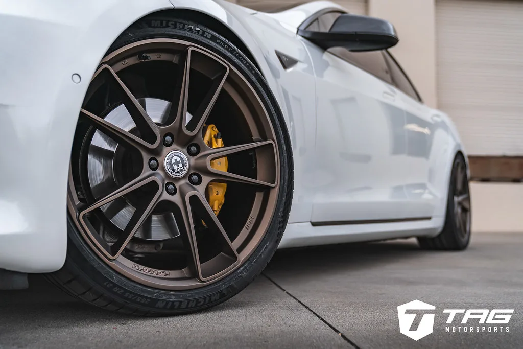 HRE Performance FlowForm FF04 on Tesla Model S Original (2012-2016), photo 4