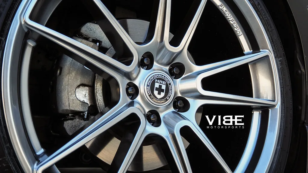 HRE Performance FlowForm FF04 on Infiniti Q60 CV37, photo 2
