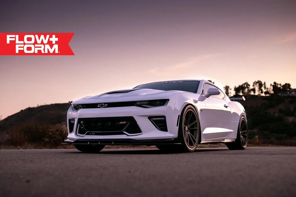 HRE Performance FlowForm FF04 on Chevrolet Camaro Sixth Generation (2016-24), photo 2