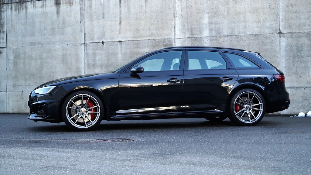 HRE Performance FlowForm FF04 on Audi RS 4 B9.1, photo 2