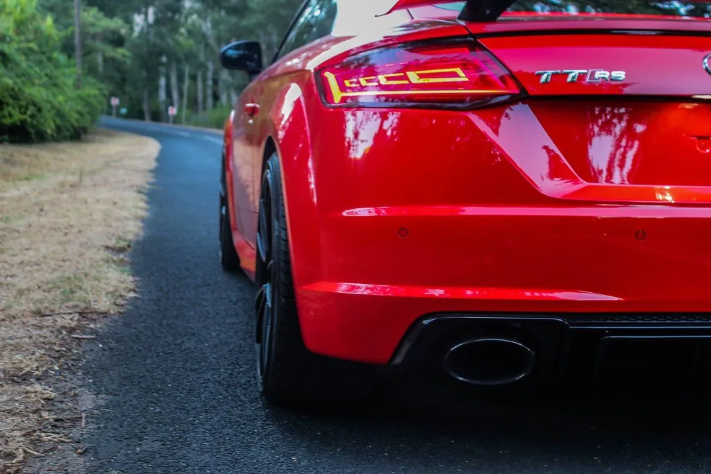 HRE Performance FlowForm FF04 on Audi TT RS 8S.1