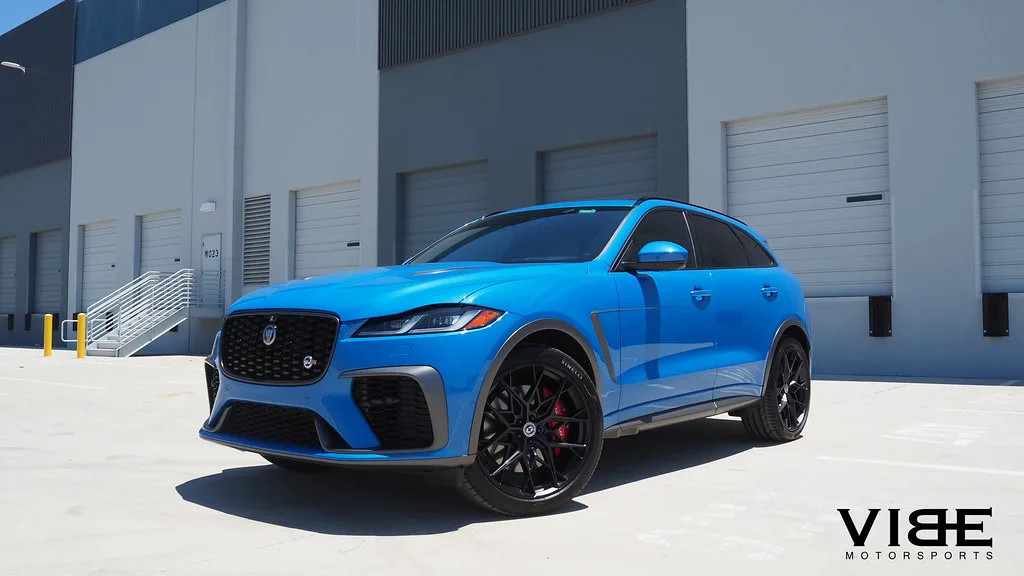 HRE Performance FlowForm FF10 on Jaguar F-PACE X761.1