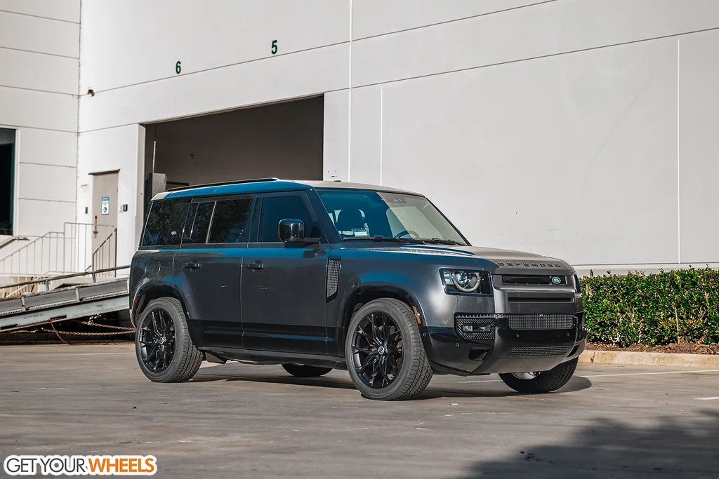 HRE Performance FlowForm FF10 on Land Rover Defender L663, photo 3