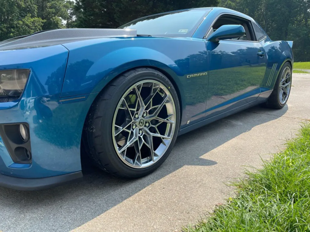 HRE Performance FlowForm FF10 on Chevrolet Camaro Fifth Generation (2010-15).1, photo 2