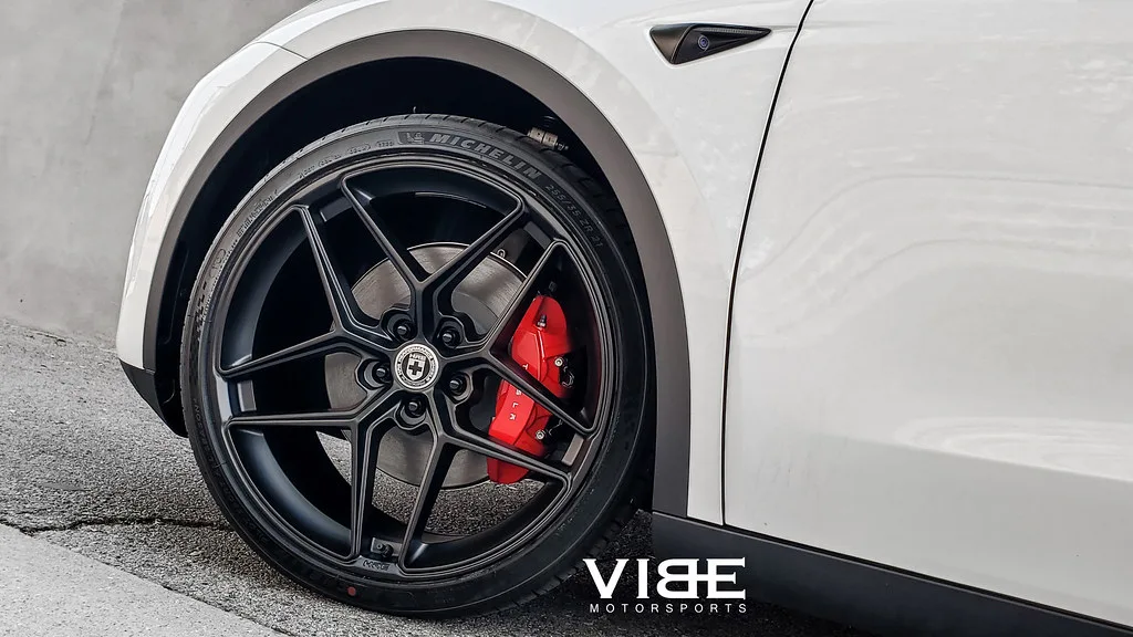 HRE Performance FlowForm FF11 on Tesla Model Y Original (2020-), photo 3