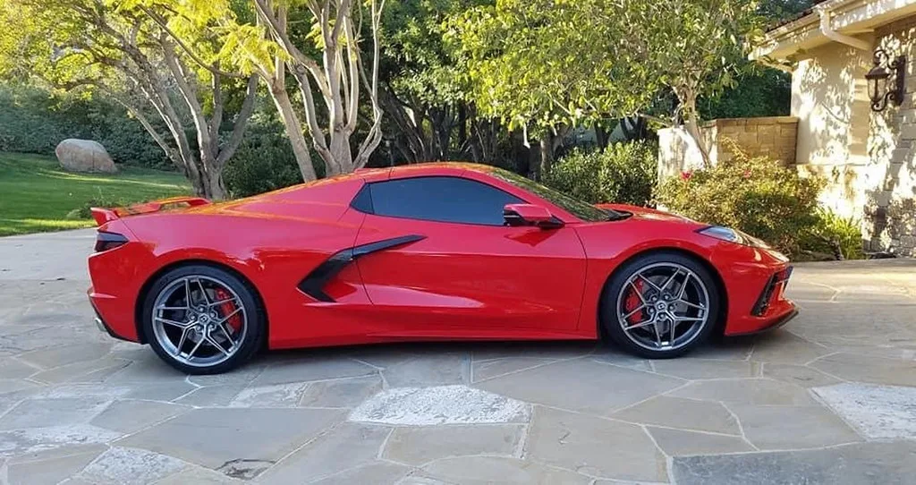 HRE Performance FlowForm FF11 on Chevrolet Corvette C8, photo 2