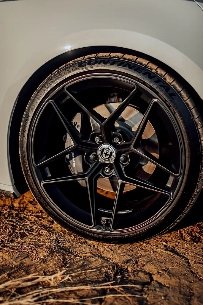 HRE Performance FlowForm FF11 on Chevrolet Camaro Sixth Generation (2016-24), photo 3