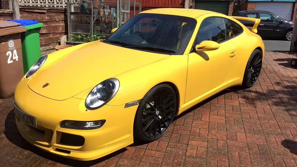 HRE Performance FlowForm FF15 on Porsche 911 997.2