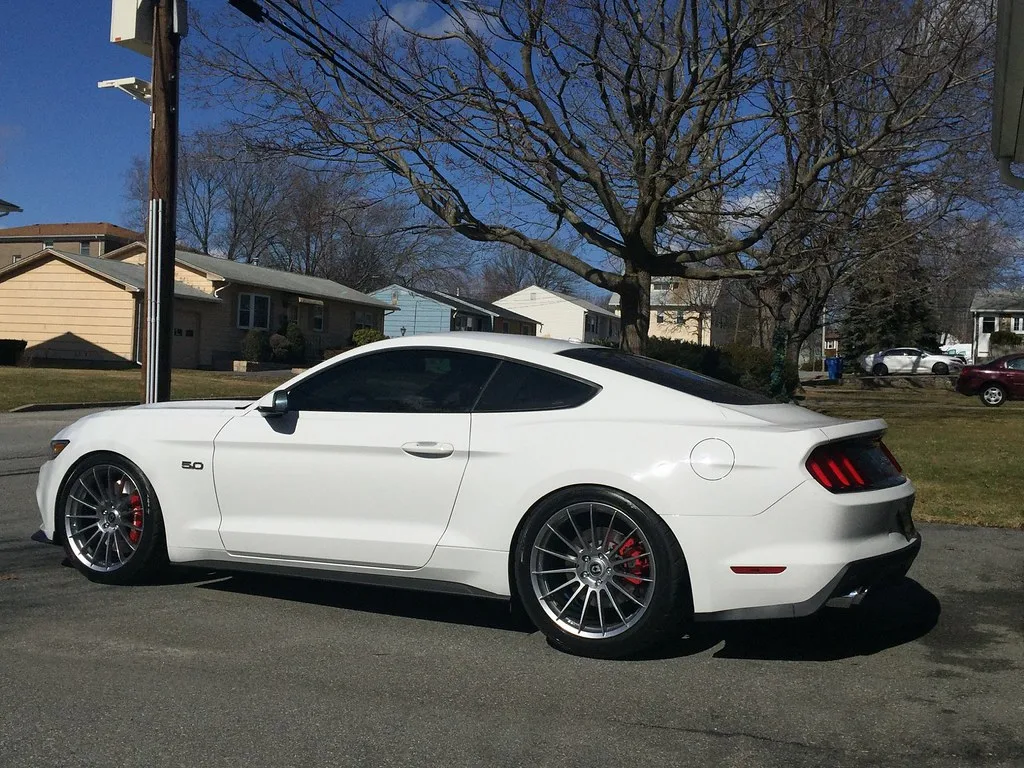 HRE Performance FlowForm FF15 on Ford Mustang S197.1, photo 4