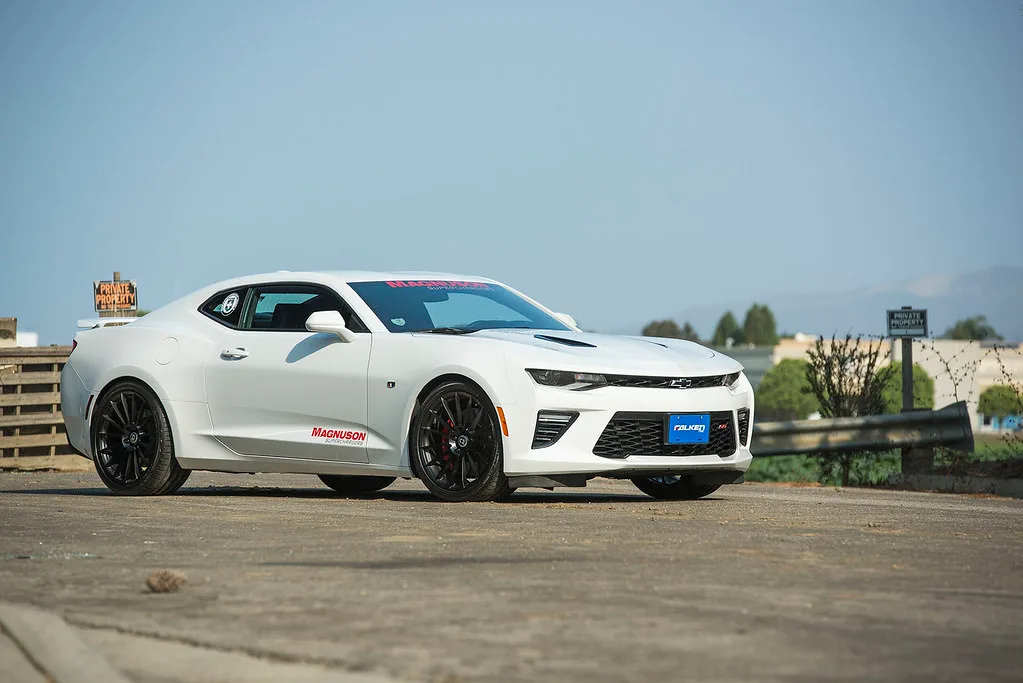 HRE Performance FlowForm FF15 on Chevrolet Camaro Sixth Generation (2016-24), photo 8