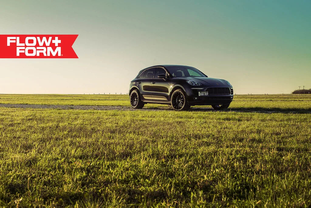 HRE Performance FlowForm FF15 on Porsche Macan 95B.1