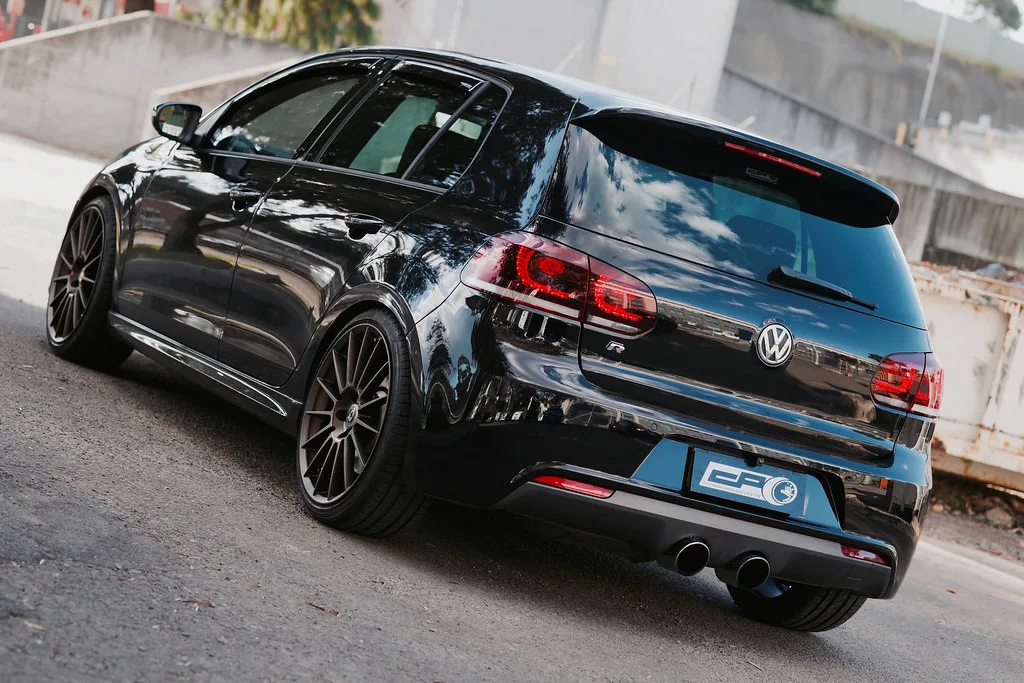 HRE Performance FlowForm FF15 on Volkswagen Golf Mk6 (Typ 5K), photo 2
