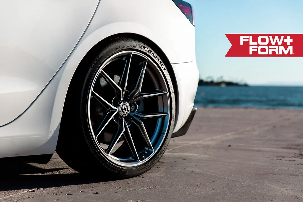 HRE Performance FlowForm FF21 on Tesla Model 3 Original (2017-2023)