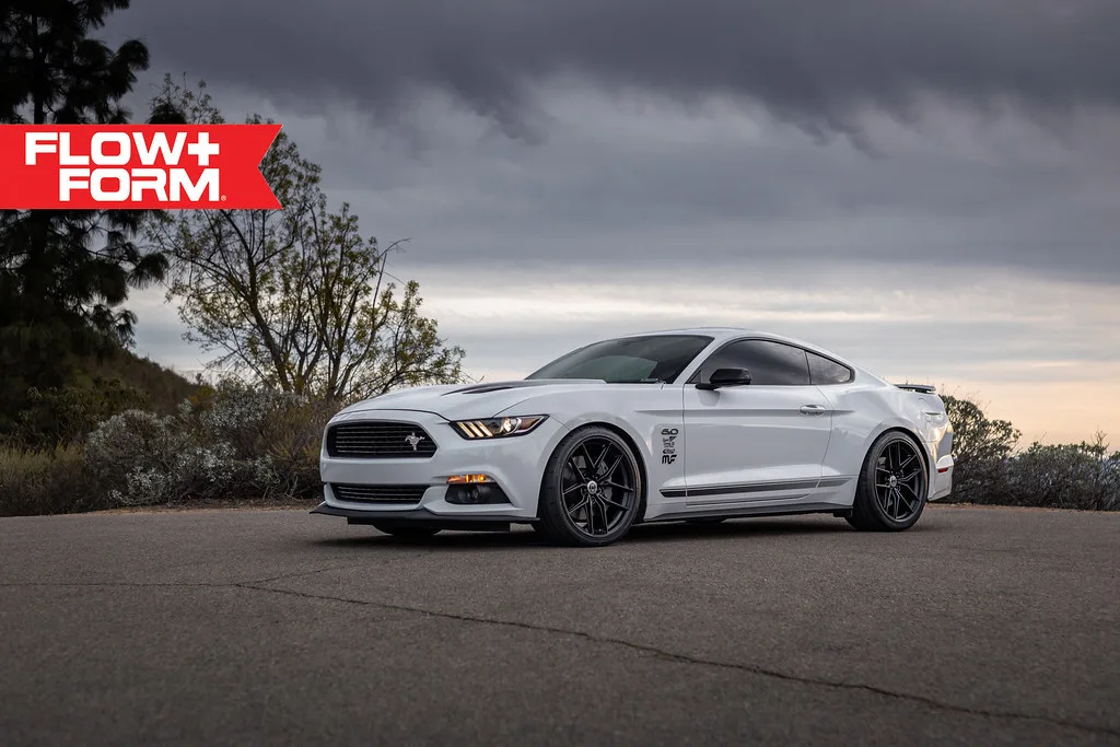 HRE Performance FlowForm FF21 on Ford Mustang S550.1, photo 4