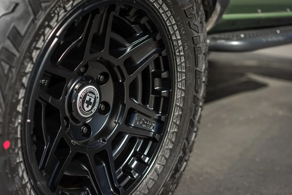 HRE Performance FlowForm FT1 on Toyota Tacoma N300