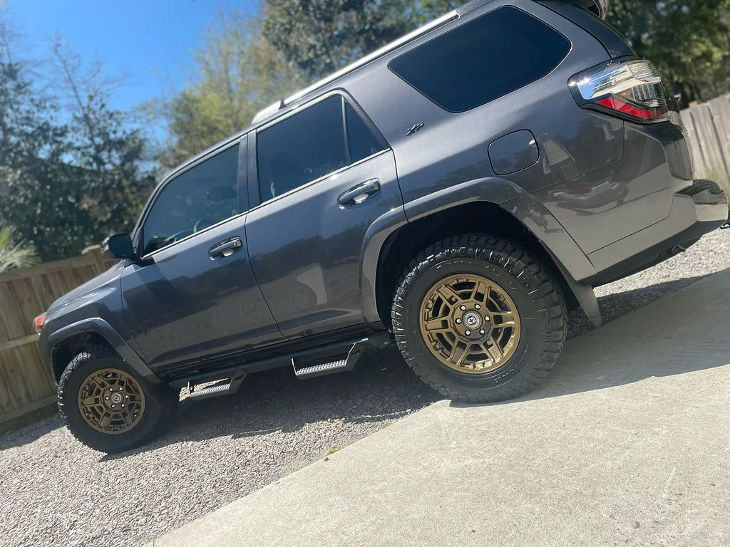 HRE Performance FlowForm FT1 on Toyota 4Runner N280