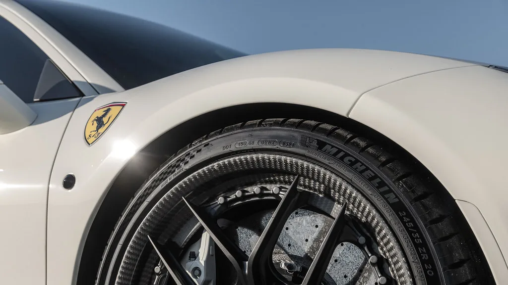 HRE Performance HX101 on Ferrari 488, photo 6