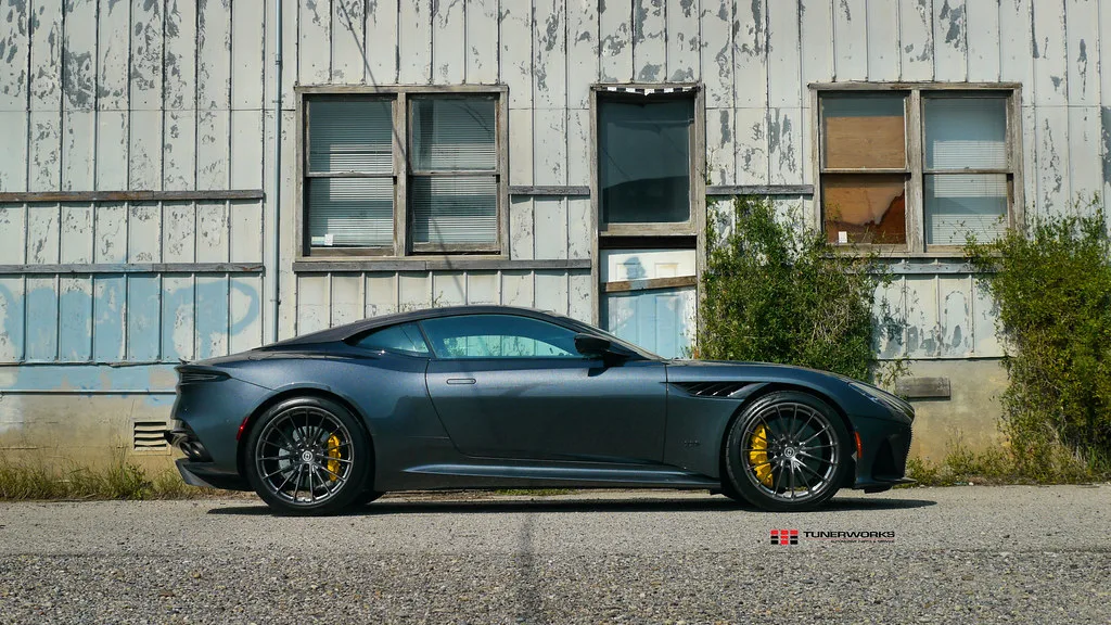 HRE Performance P103 on Aston Martin DBS Superleggera