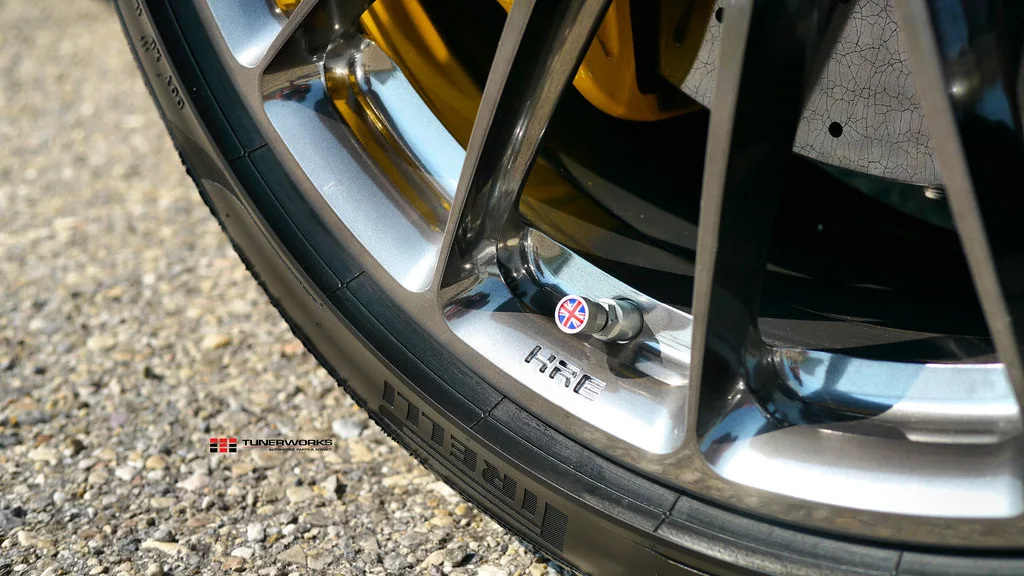 HRE Performance P103 on Aston Martin DBS Superleggera, photo 2
