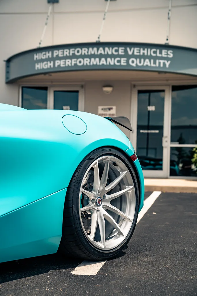 HRE Performance P104 on McLaren 720S, photo 5