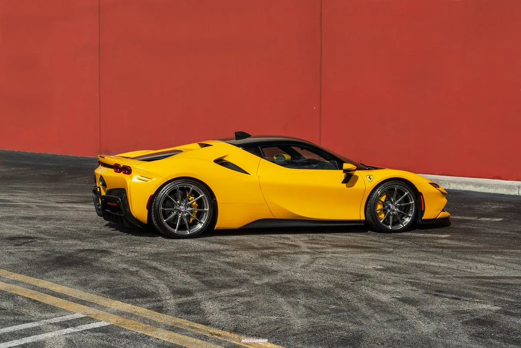 HRE Performance P104SC on Ferrari SF90 F173