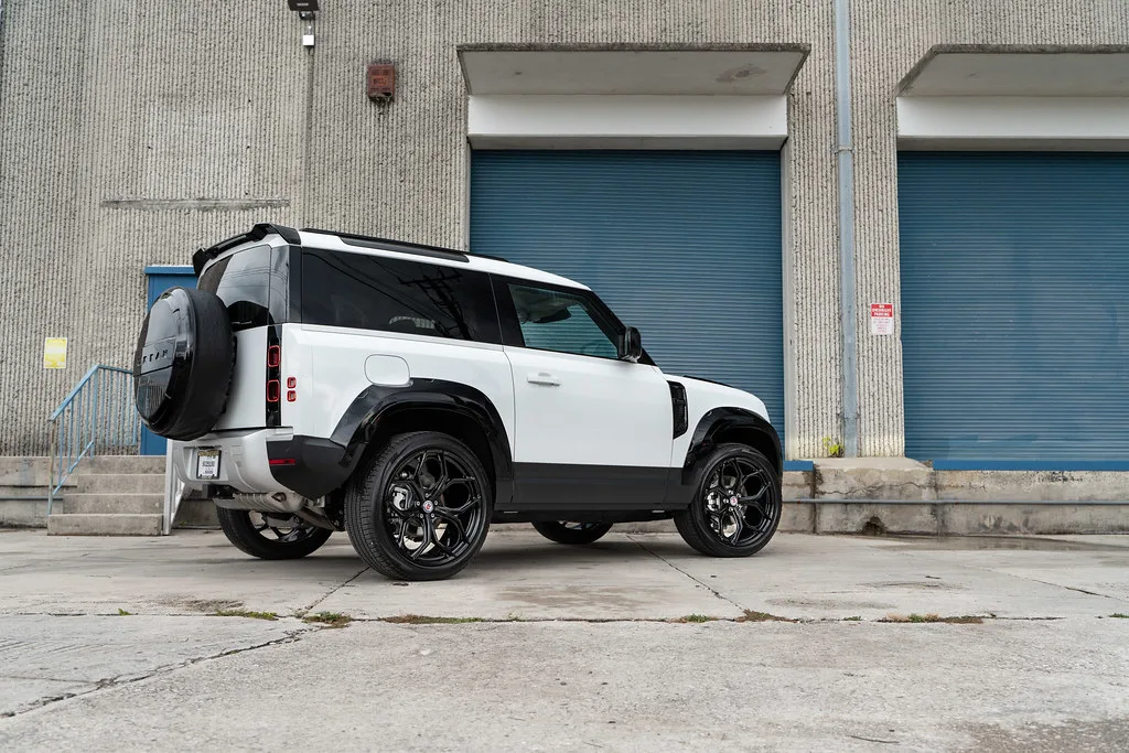 HRE Performance P111SC on Land Rover Defender L663