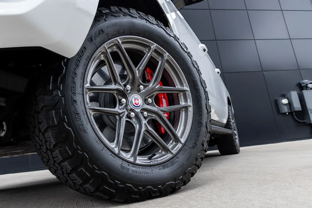 HRE Performance P161SC on Chevrolet Suburban T1, photo 6