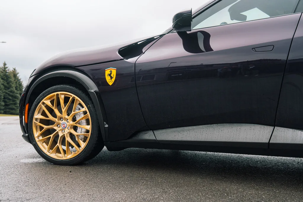 HRE Performance P200 on Ferrari Purosangue