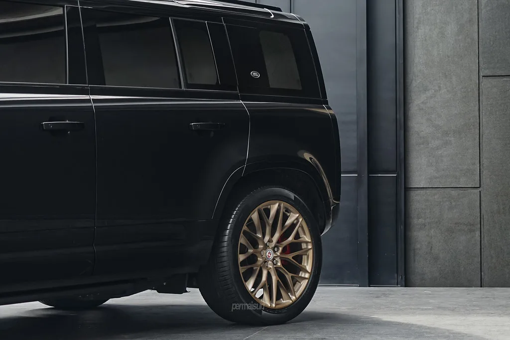 HRE Performance P200 on Land Rover Defender L663, photo 6