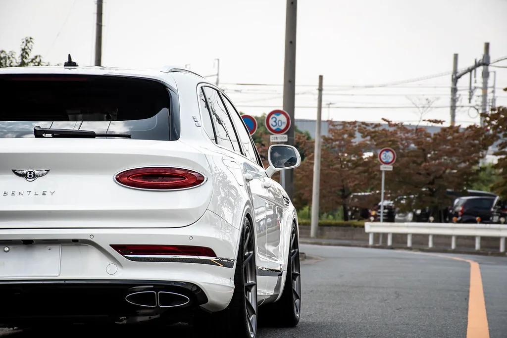 HRE Performance P204 on Bentley Bentayga.1