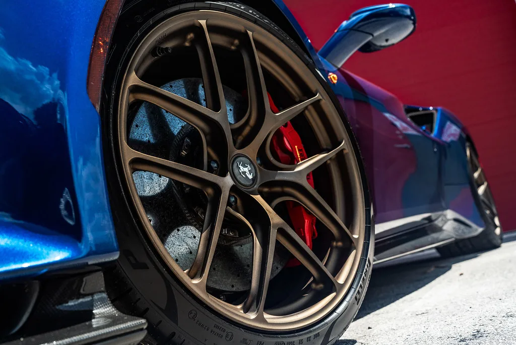 HRE Performance R101 Lightweight on Ferrari 488, photo 2