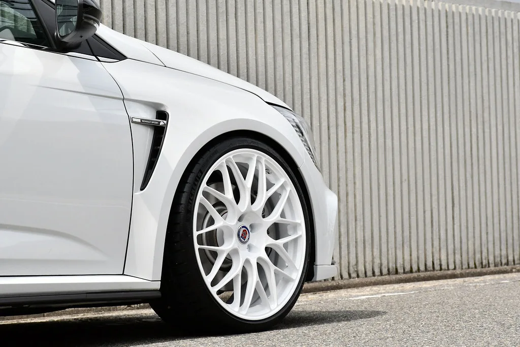 HRE Performance RC100 on Renault Megane IV, photo 2