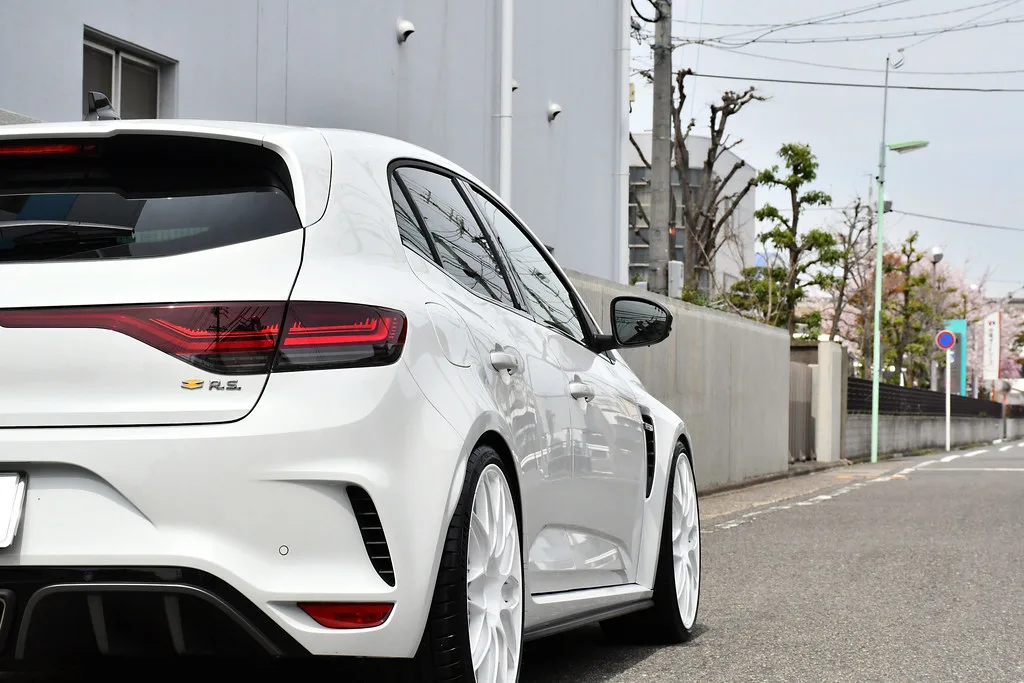 HRE Performance RC100 on Renault Megane IV, photo 3