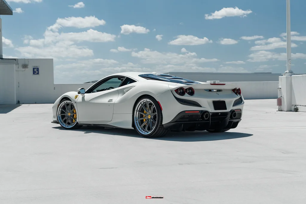 HRE Performance S104SC on Ferrari F8 F142MFL, photo 12