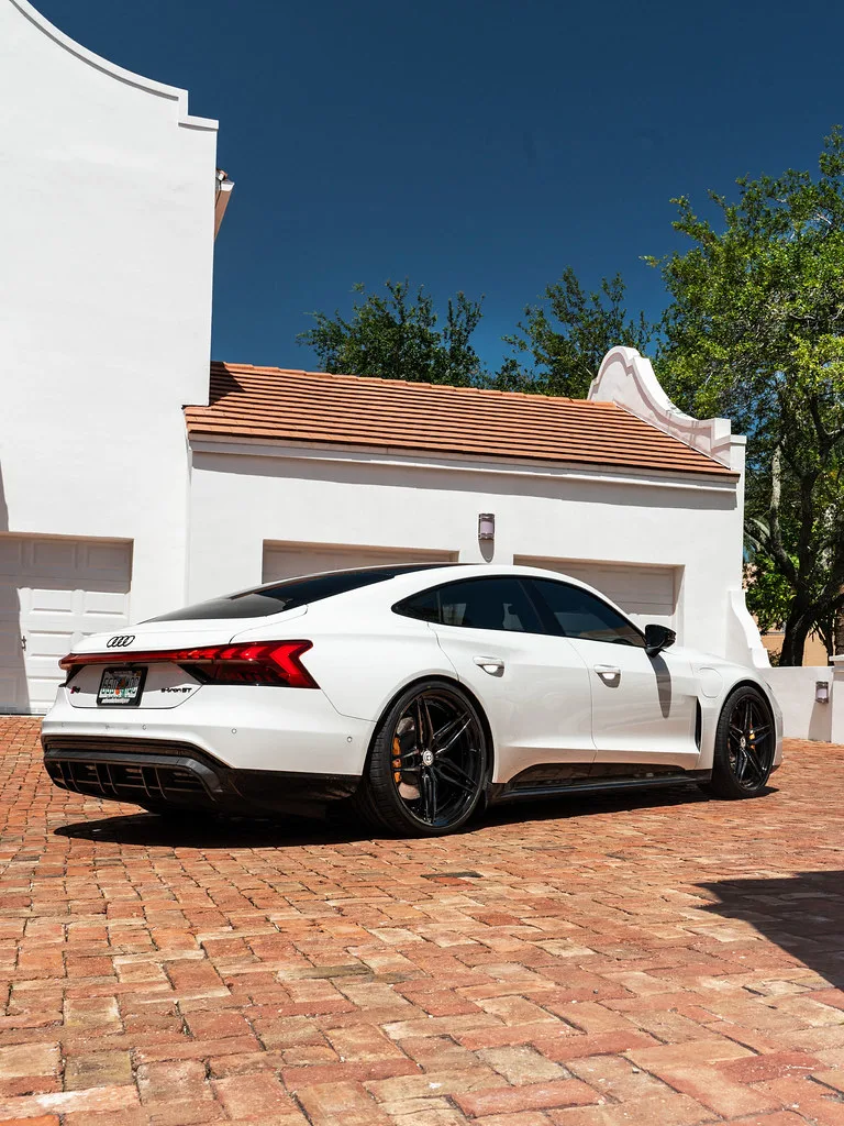 HRE Performance S107SC on Audi RS e-tron GT J1.1, photo 2