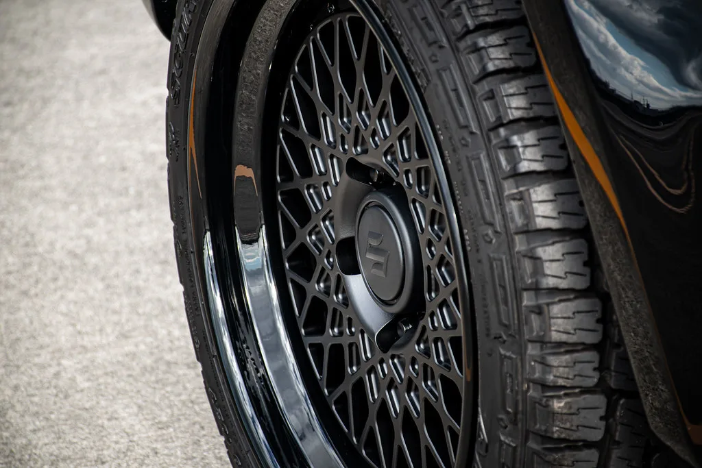 HRE Performance Vintage 501 on Suzuki Jimny 4th gen (JB64/JB74), photo 2