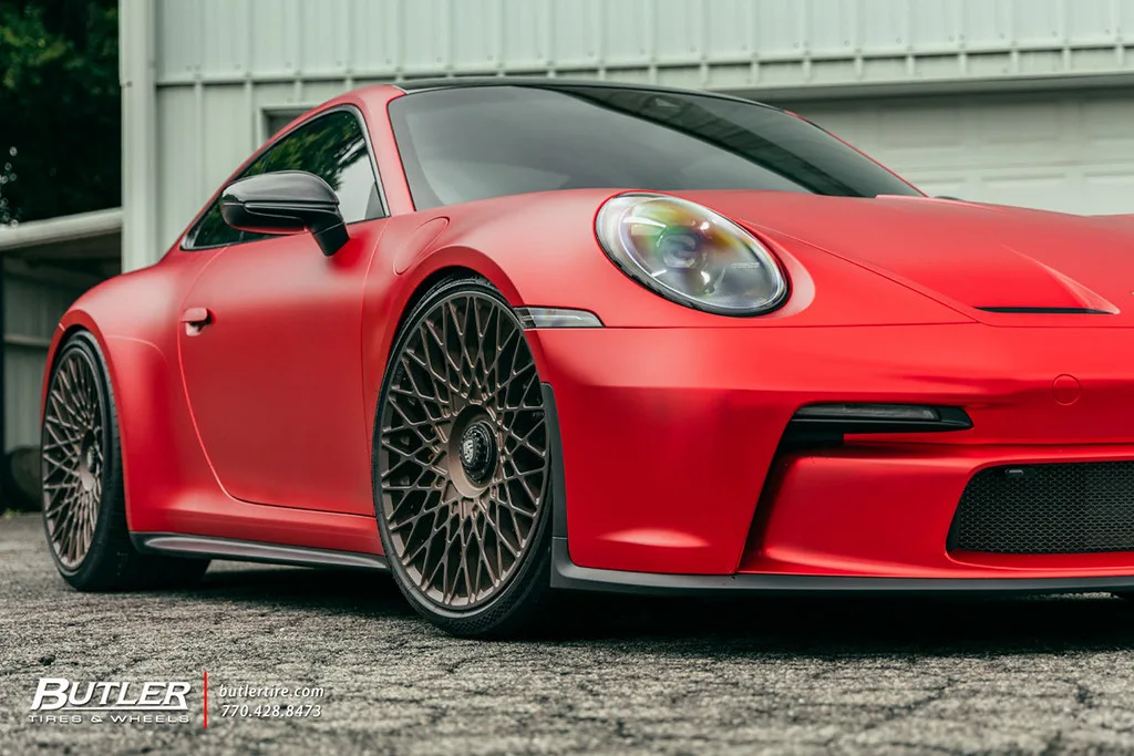 HRE Performance Vintage 501M on Porsche 911 992.1
