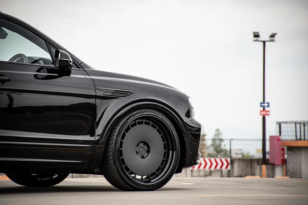 HRE Performance Vintage 935 on Bentley Bentayga.1, photo 2