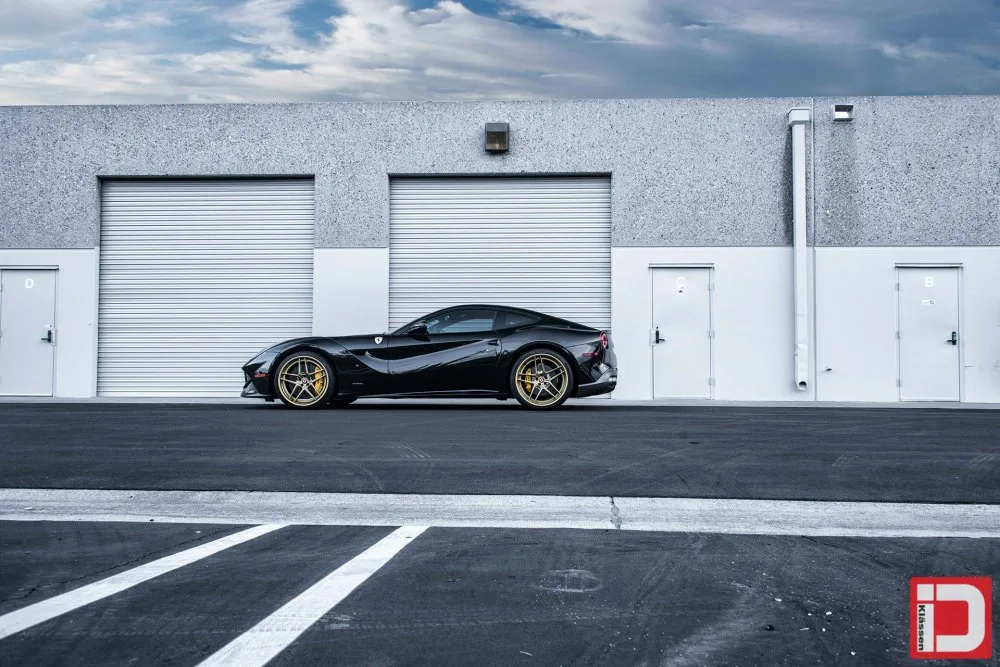 Klassen iD CS05T on Ferrari F12 F152, photo 3