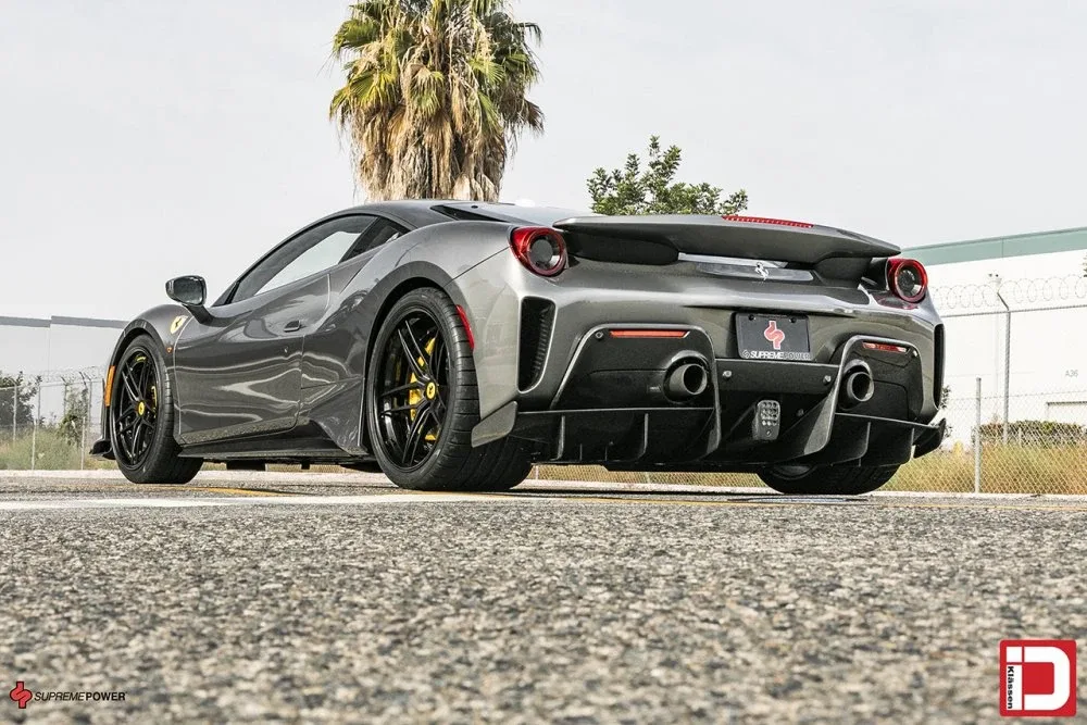 Klassen iD CS05T on Ferrari 488, photo 2
