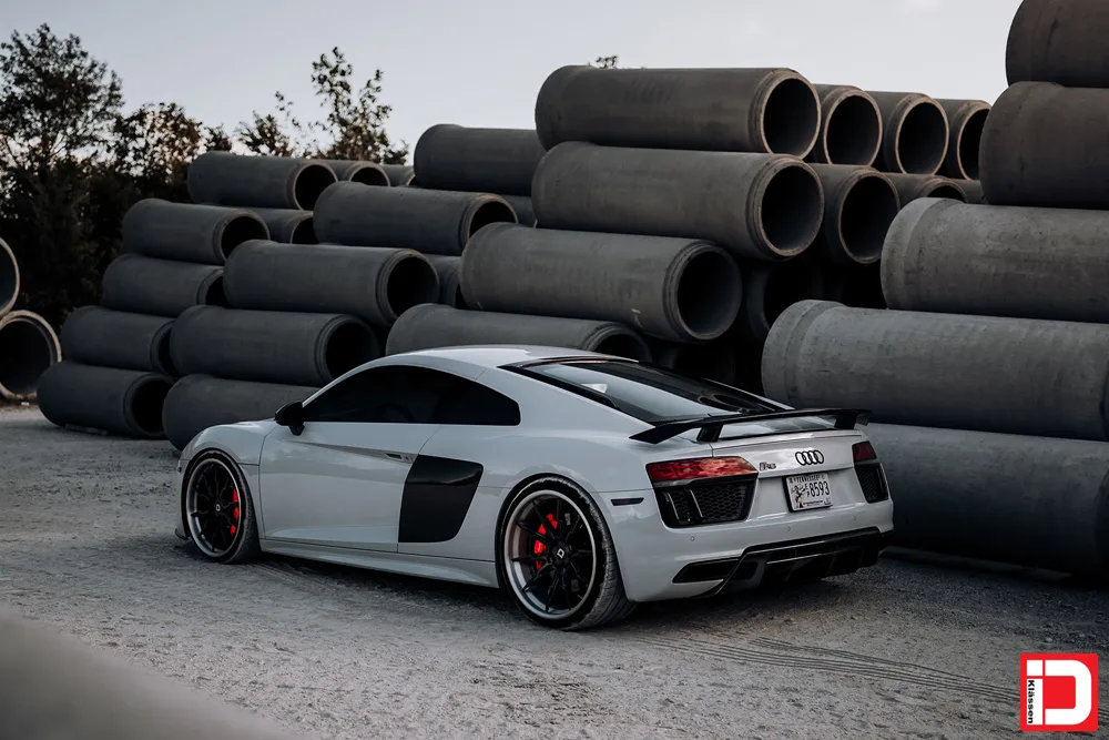 Klassen iD CS08R on Audi R8 Type 4S.1, photo 6