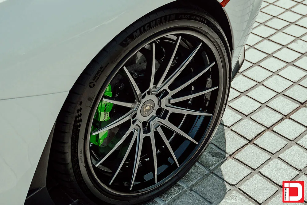 Klassen iD CS35S on Lamborghini Aventador First Gen.1, photo 12