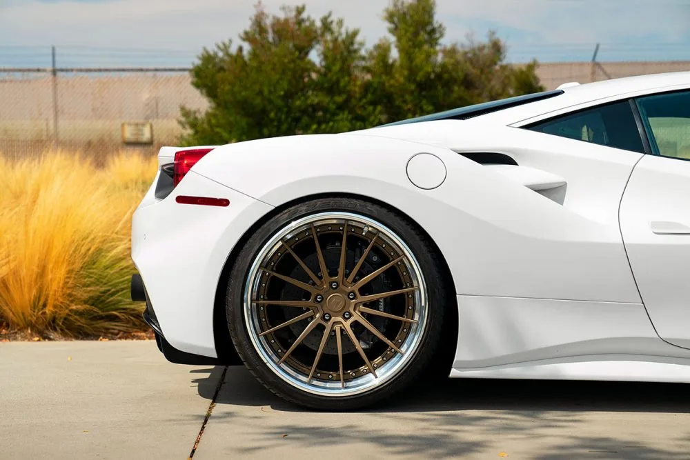 Klassen iD CS35S on Ferrari 488, photo 9