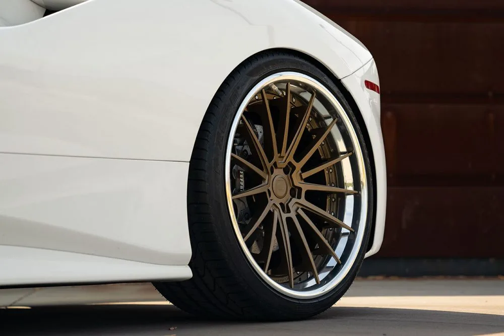 Klassen iD CS35S on Ferrari 488, photo 8