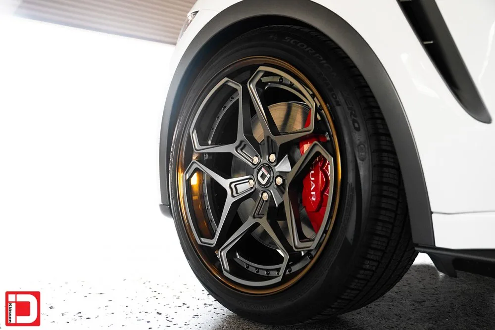 Klassen iD CS55T on Jaguar F-PACE X761.1, photo 4