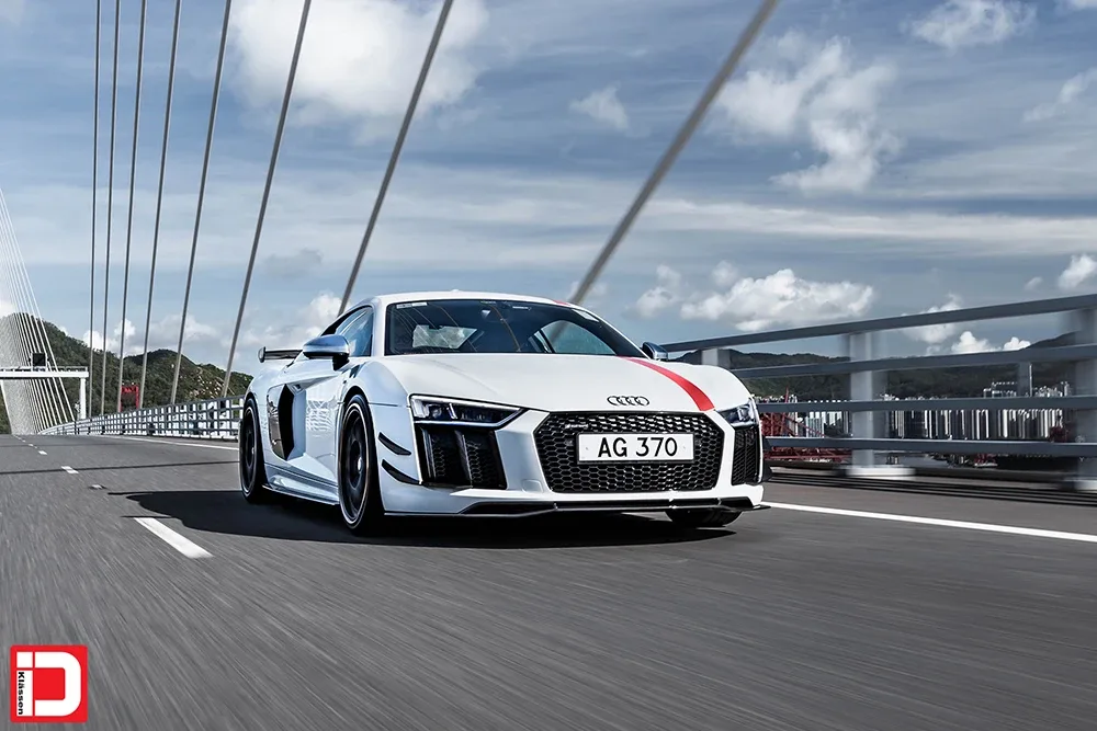 Klassen iD CS55T on Audi R8 Type 4S.1, photo 6