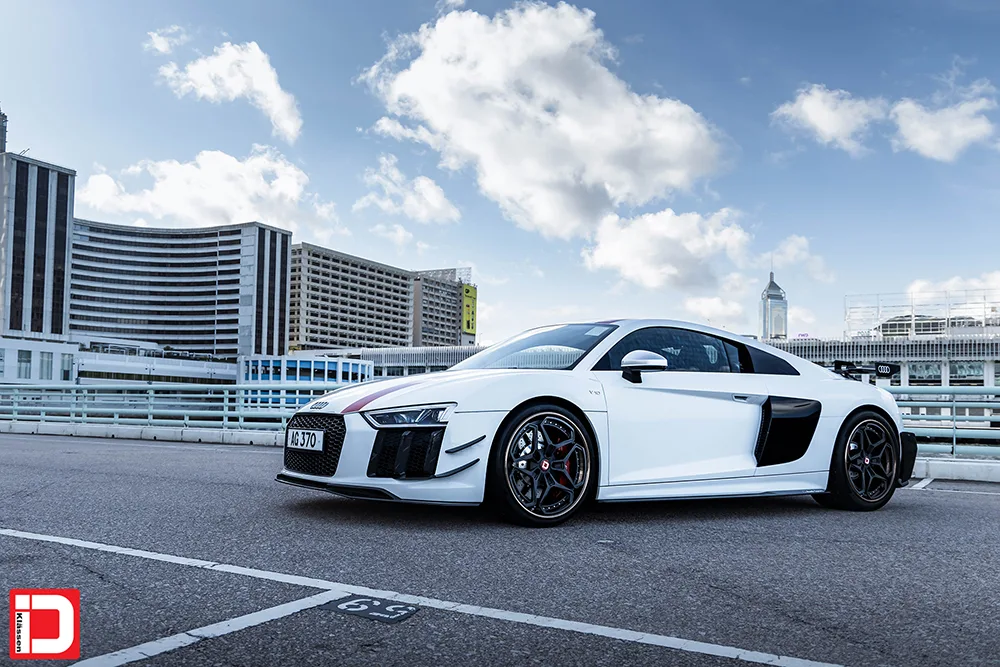 Klassen iD CS55T on Audi R8 Type 4S.1, photo 5