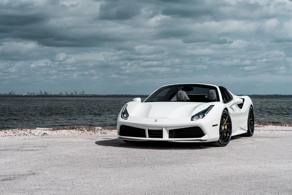 Klassen iD CS56S on Ferrari 488, photo 3