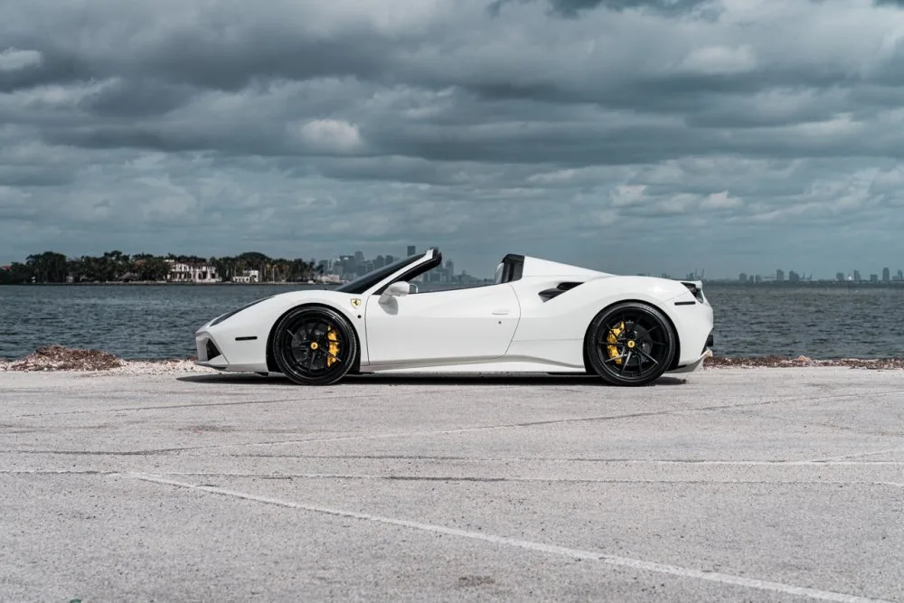 Klassen iD CS56S on Ferrari 488, photo 2