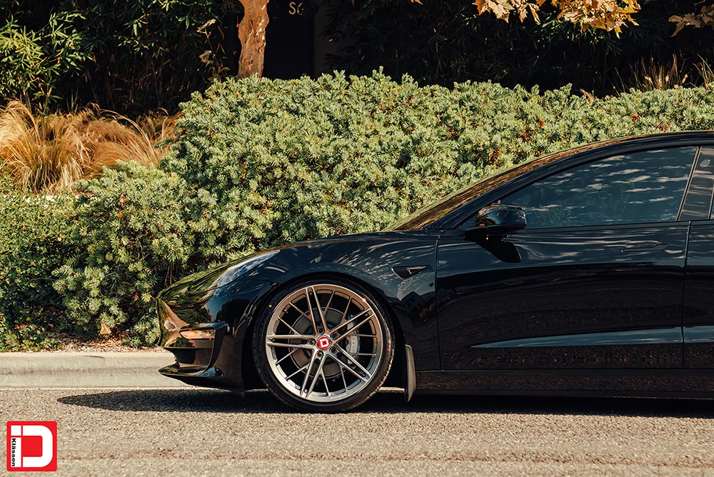 Klassen iD F53R on Tesla Model 3 Original (2017-2023), photo 6